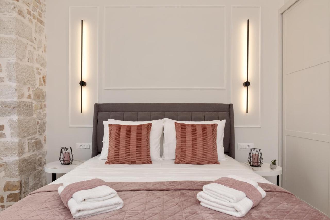 Modern-Vintage Old Town Suites Corfu  Екстериор снимка