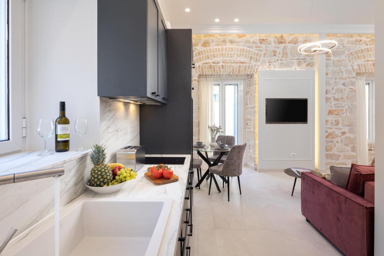 Modern-Vintage Old Town Suites Corfu  Екстериор снимка